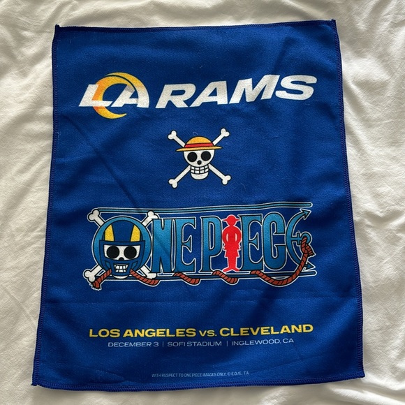 NEW Los Angeles RAMS Fan Pack - Pennant & Rally Towel🏈 - Picture 3 of 6